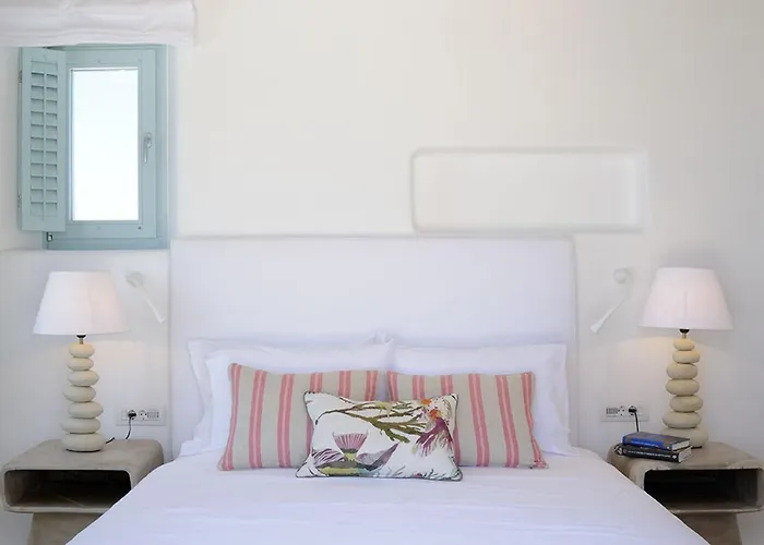 Bluebird Seabird Villa *