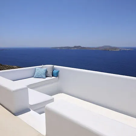Bluebird Seabird * Mykonos Town