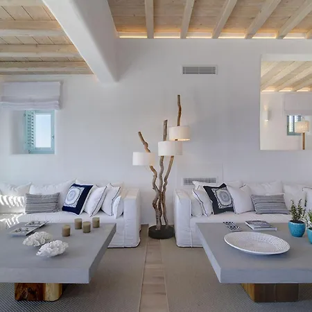 Bluebird Seabird * Mykonos Town