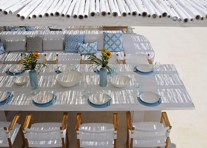 Bluebird Seabird Villa *